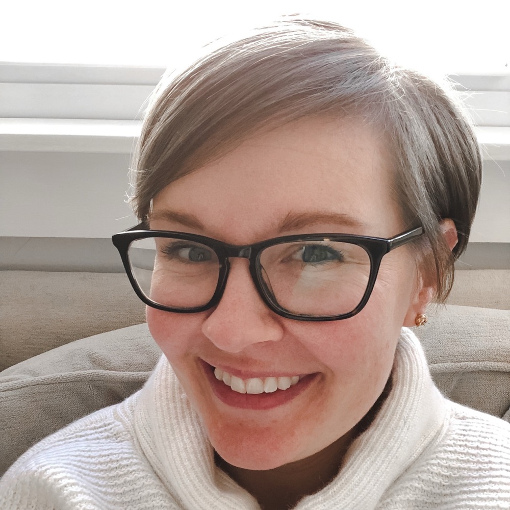 Meet your Posher, Casey